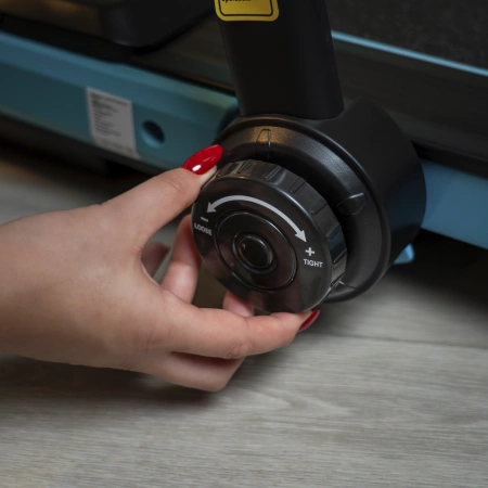 THUNDER IMPACT-BLUE Elektrisches Laufband 