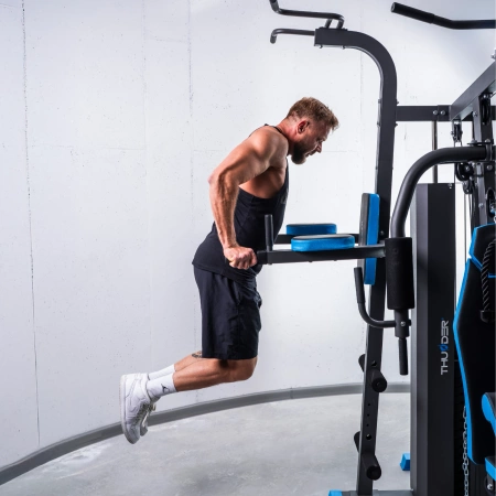 THUNDER HEAVY Trainingsstation mit Boxsack