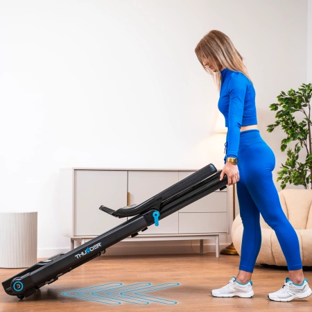 THUNDER ULTRA-BLACK Elektrisches Laufband