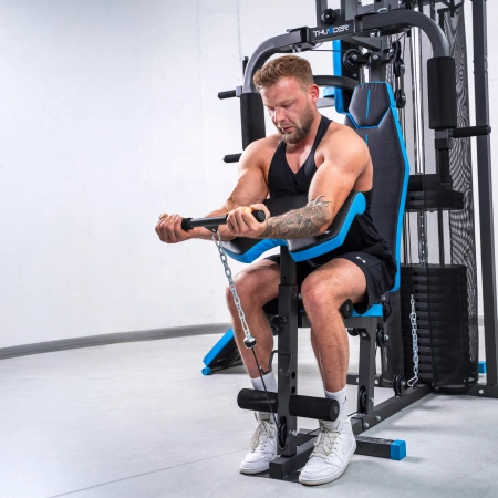 THUNDER PUNCH Kraftstation mit Boxsack